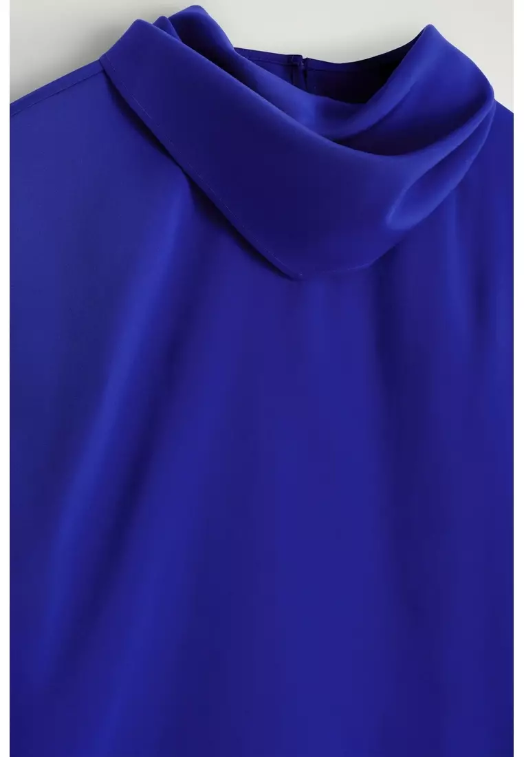 DRAPED SCARF-DETAIL TOP