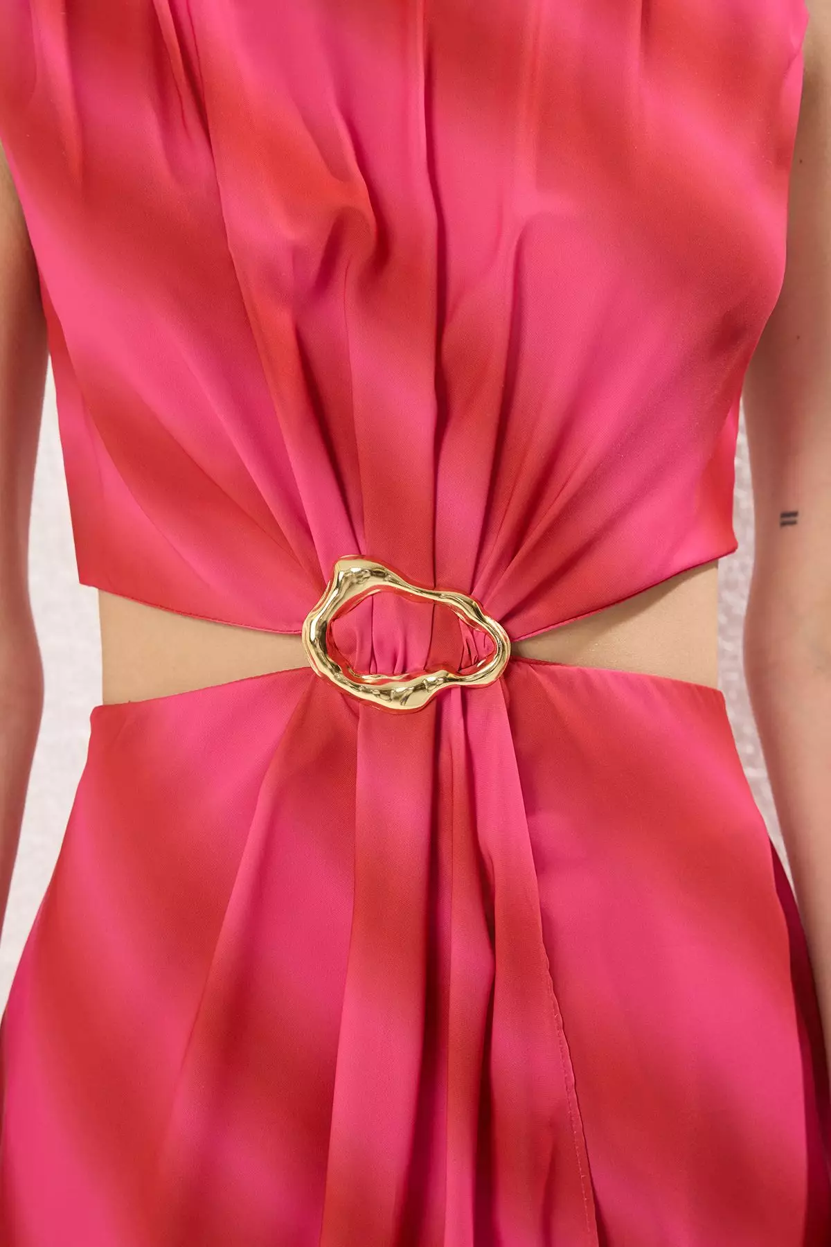 Pink Abstract Patterned Straight Cut Cut Out Detailed Maxi Woven Dress TWOSS25EL00788