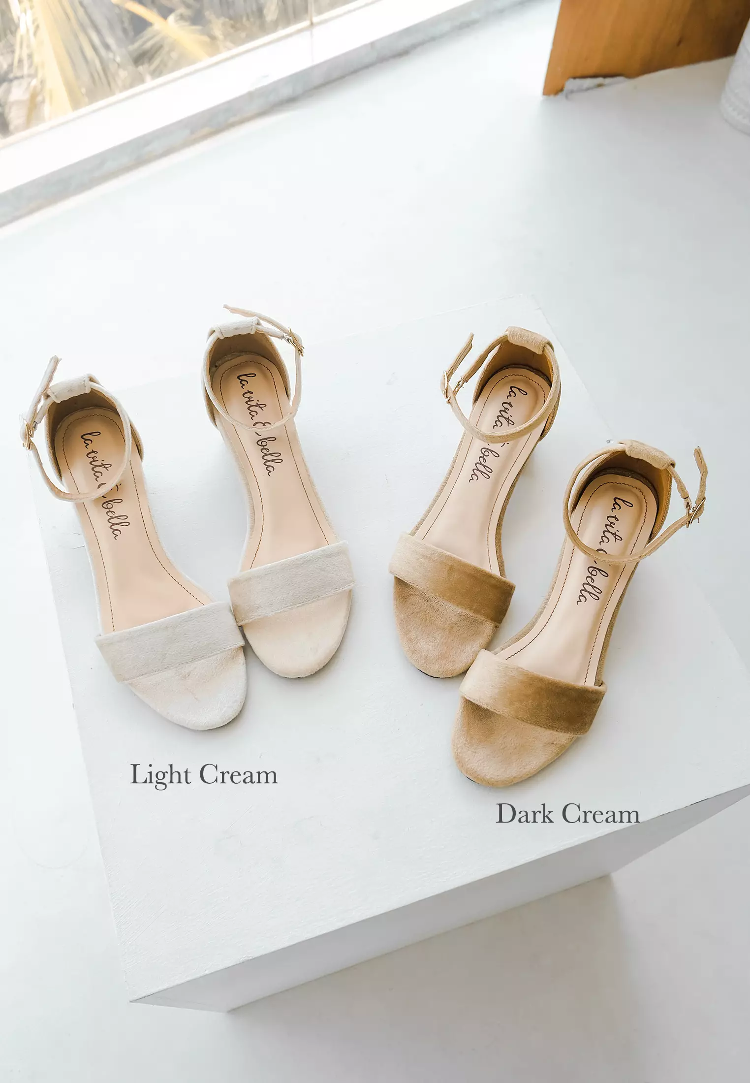 Blanche Ankle Strap Sandal Block Heels Wanita Suede Velvet