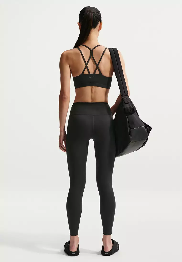 One High-Waisted 7/8 Leggings