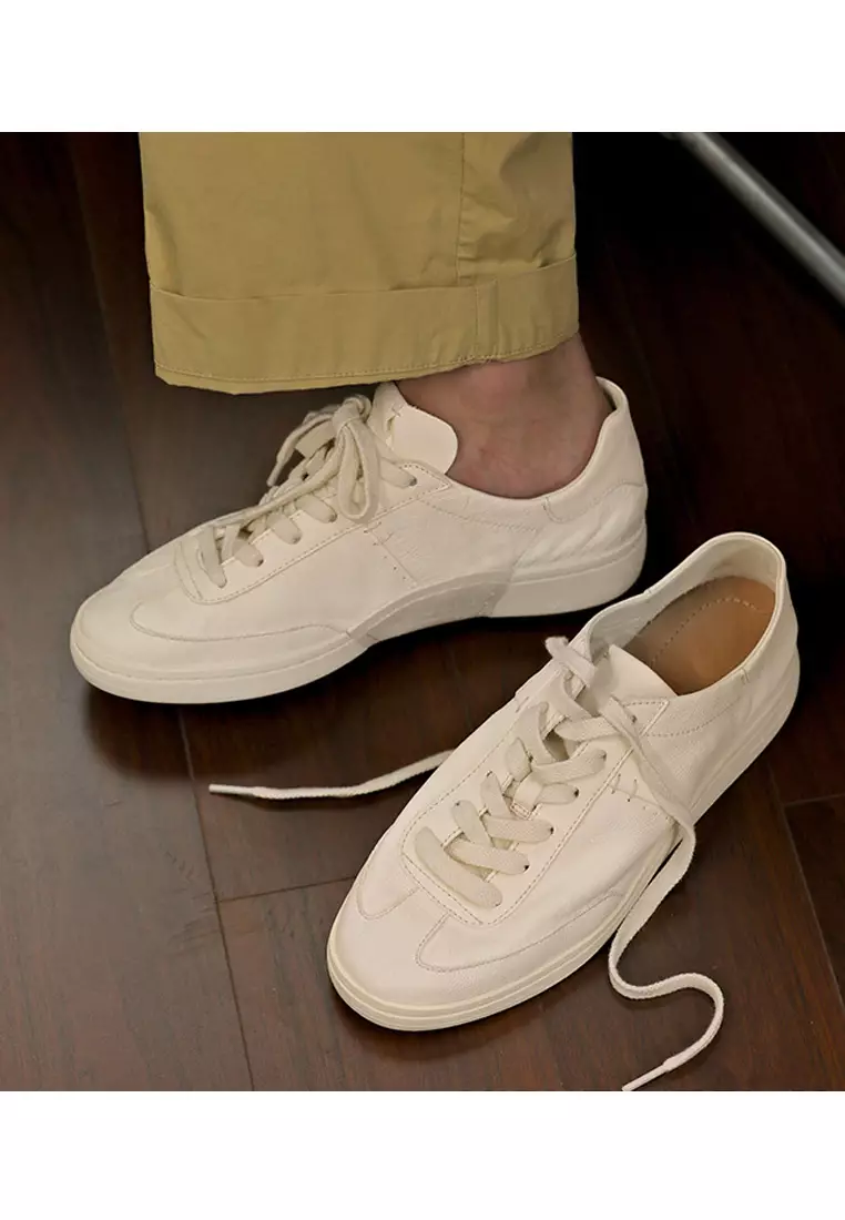 Buy Twenty Eight Shoes White Grain Leather Sneakers QT-H5663 2026