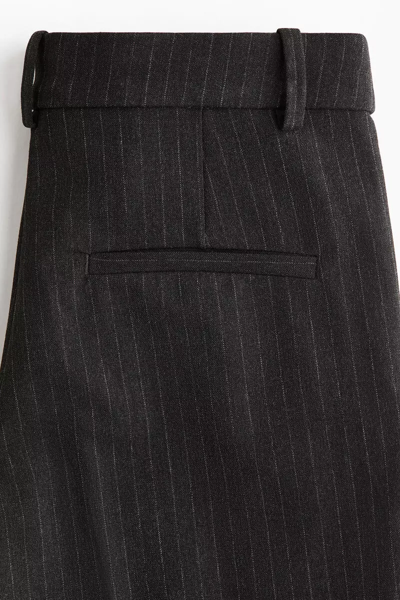 Cigarette trousers