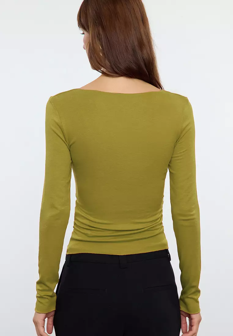 Boat Neck Long Sleeves Top