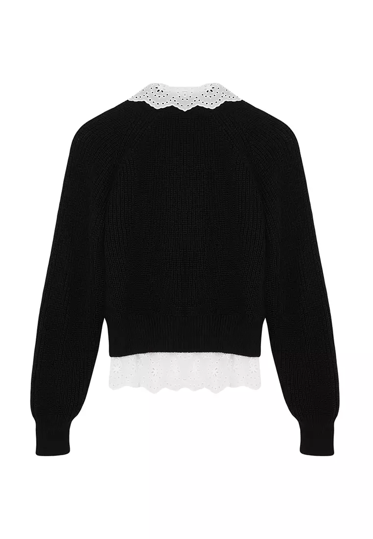 Black Crop Woven Garni Detailed V Neck Knitwear Cardigan TWOAW24HI00221