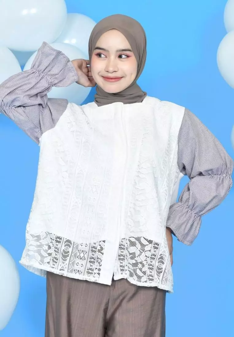 Seika Lace Top - Bw - Stripe Coffee M18223 R16S1