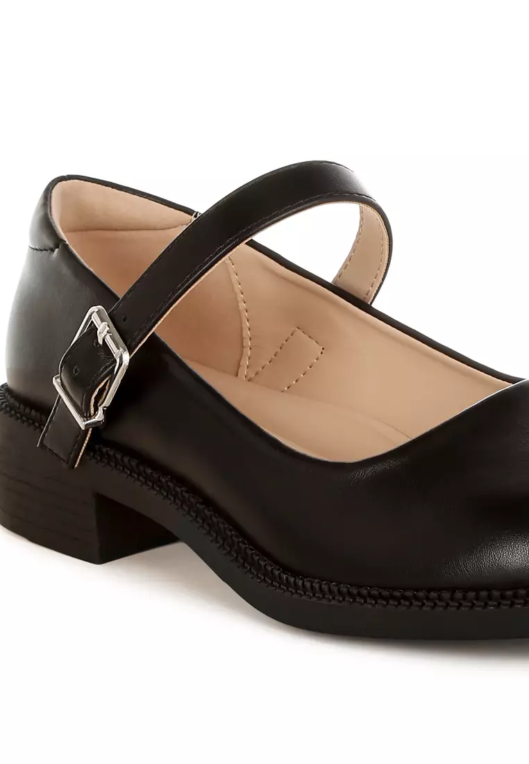 Sepatu Mary Jane Kulit Imitasi Warna Hitam