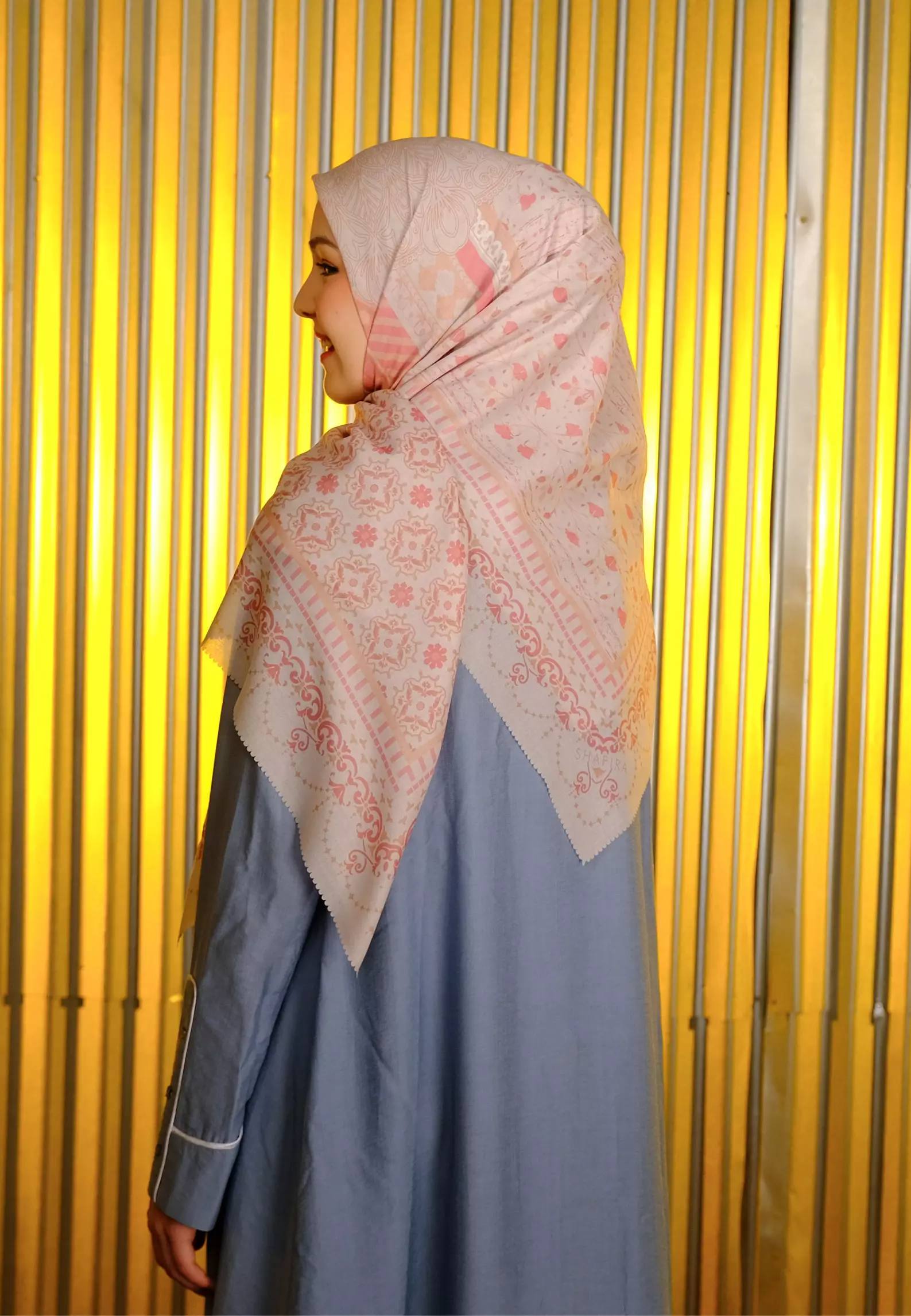 Merchi Tree Printed Scarf | Hijab Segi Empat Motif