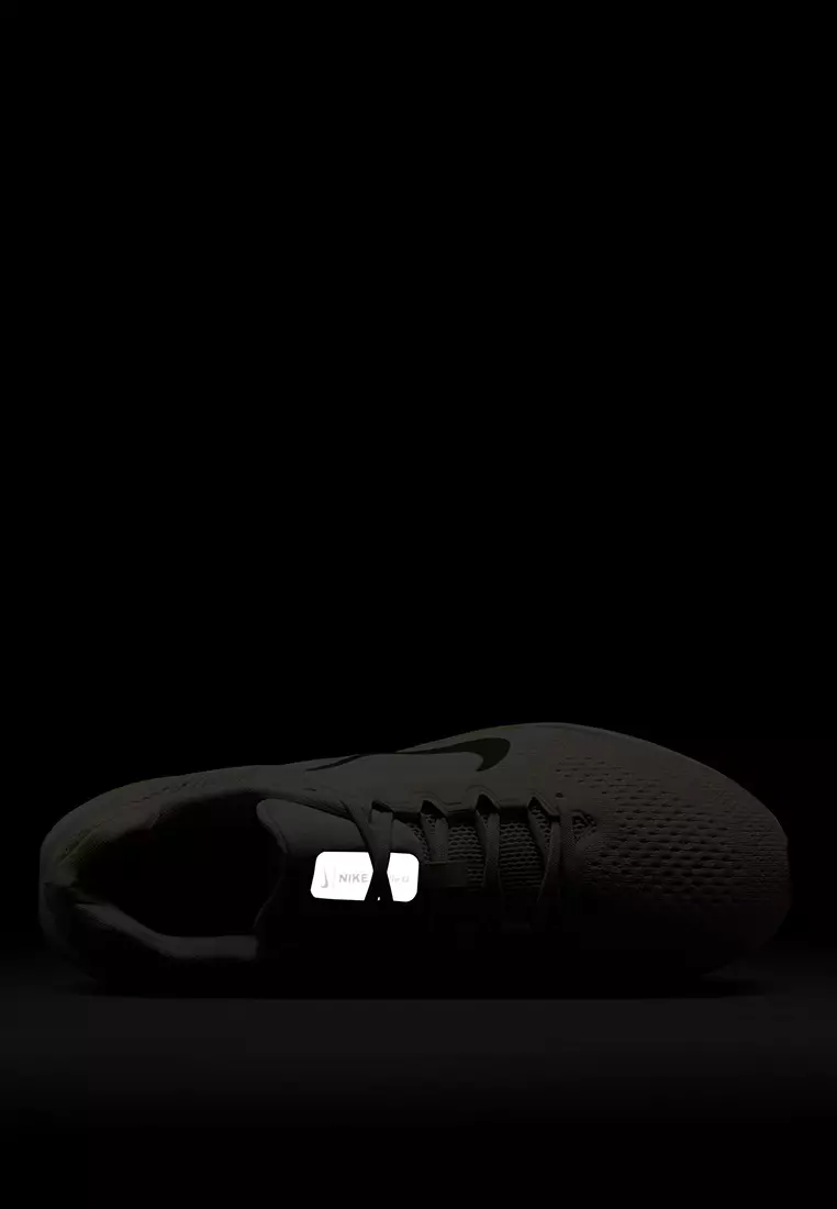 Winflo 11 Shoes