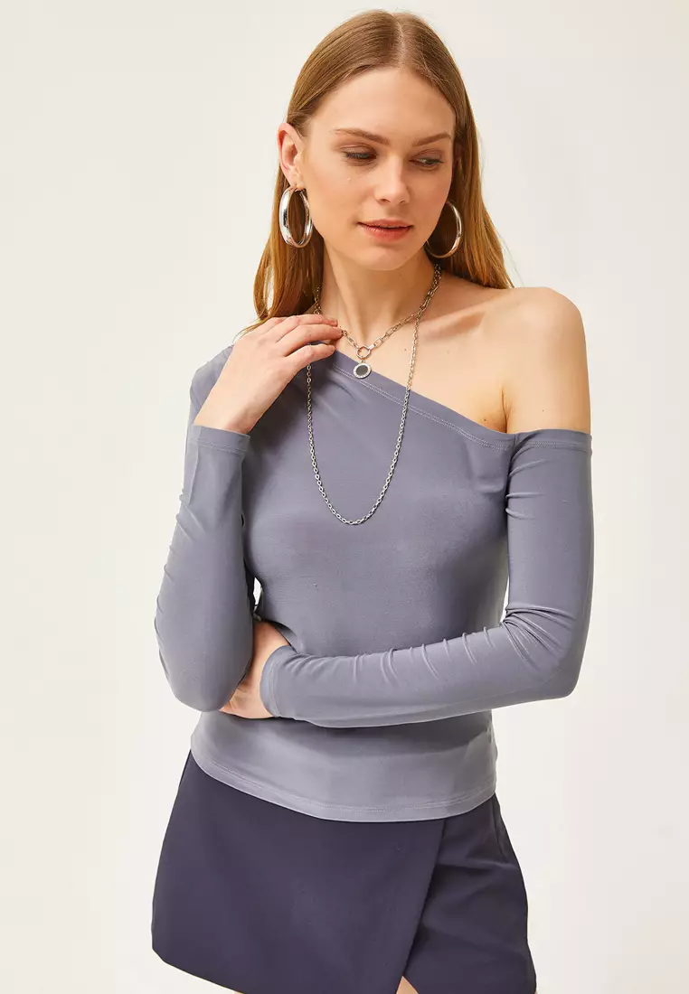 Asymmetric Collar Blouse