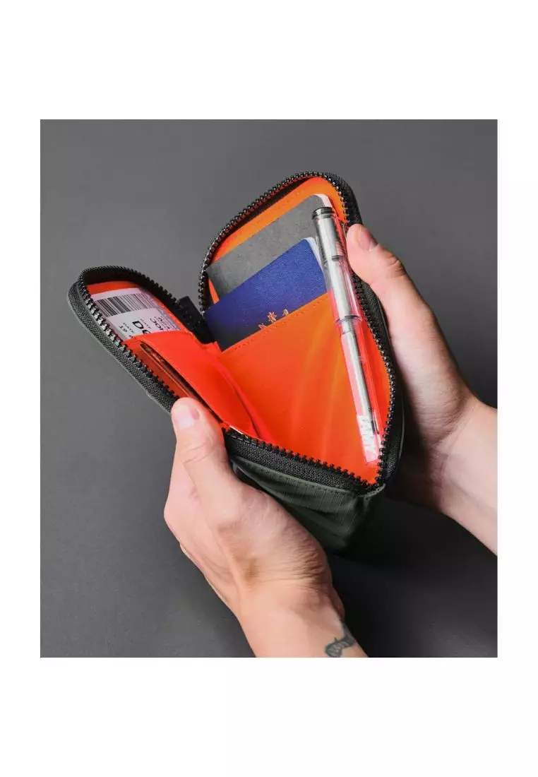 Alpaka Zip Travel Wallet Axoflux 210D (Green)