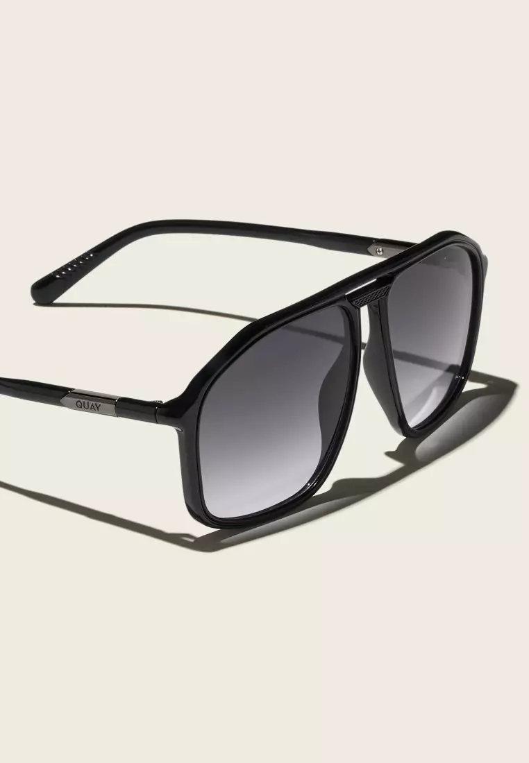 QUAY Studio Sesh Sunglasses - Black/Smoke