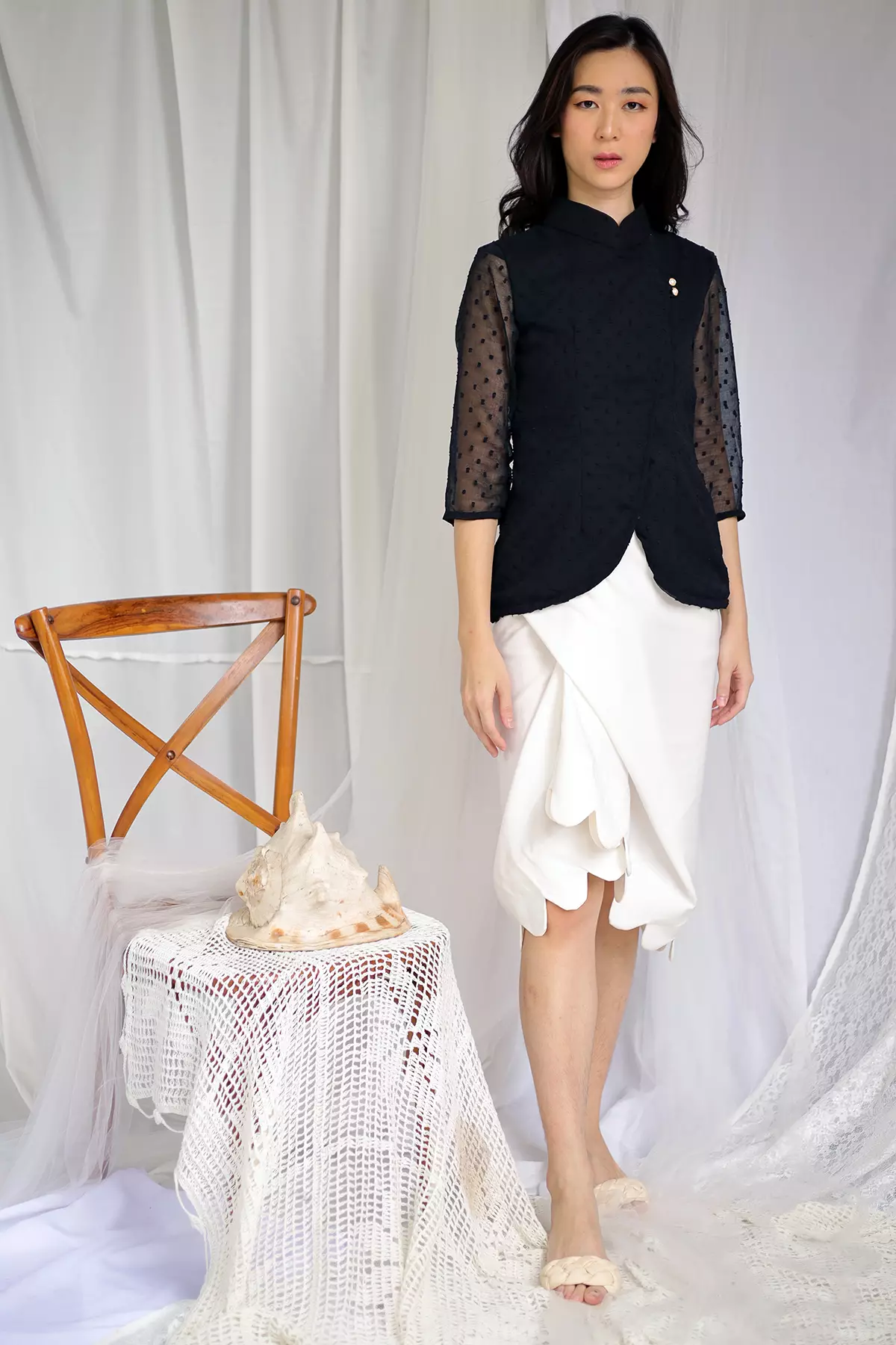 Jeng Dipha Rubiah Hitam Kebaya Janggan