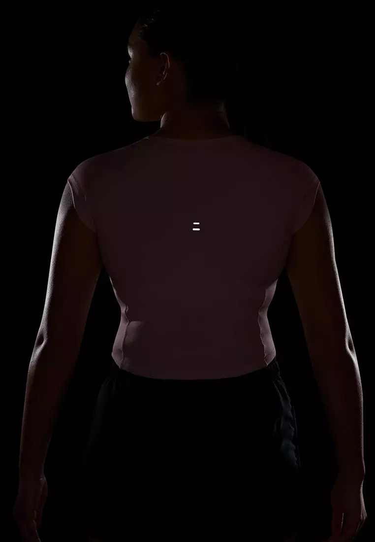 Tempo Swoosh Women's Dri-FIT Short-Sleeves Running Top