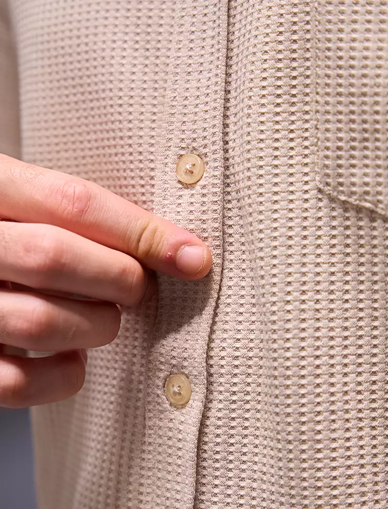 OXCON kemeja Tangan Pendek Waffle Kerah Collarless Cream