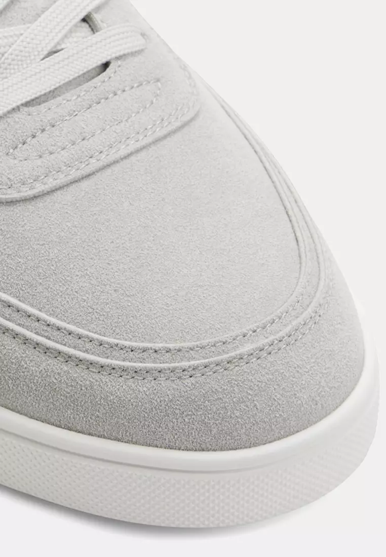 Whirl Sneakers