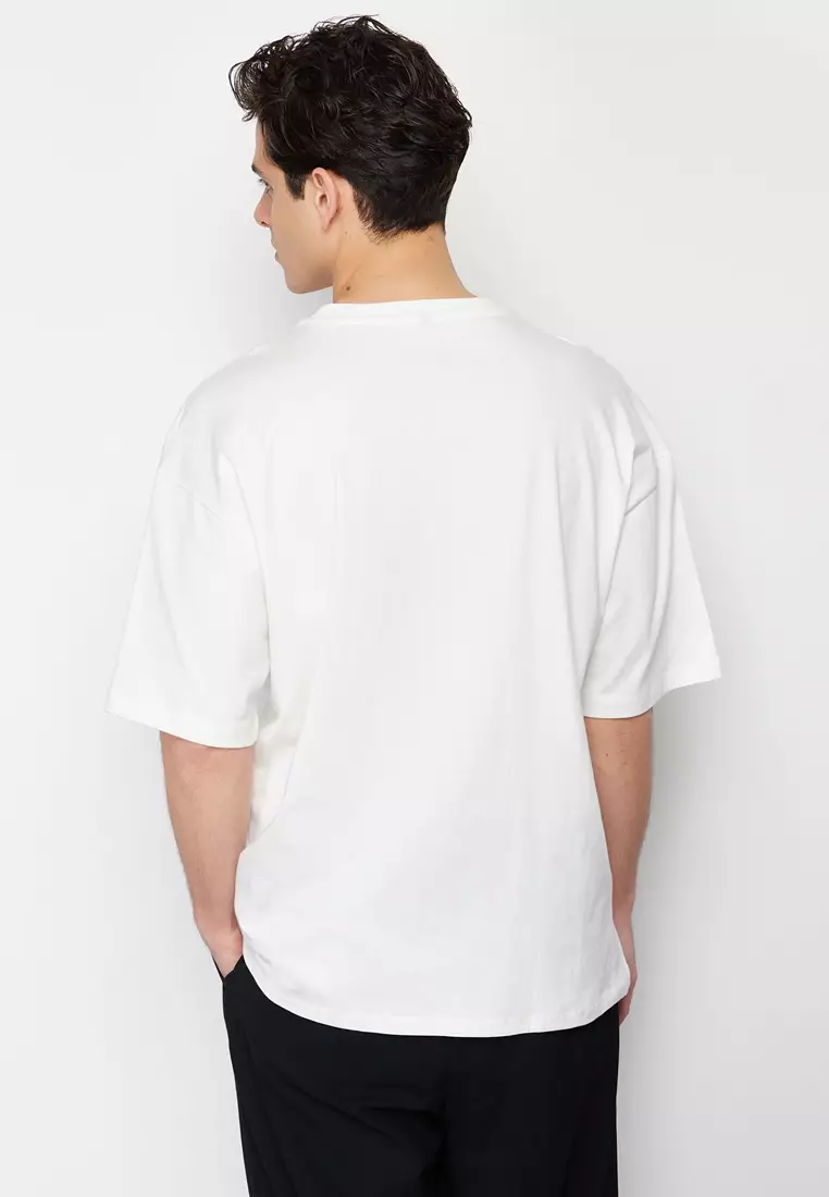 Ecru Unisex Oversize/Wide Cut Mushroom Embroidered 100% Cotton T-Shirt TMNSS24TS00070