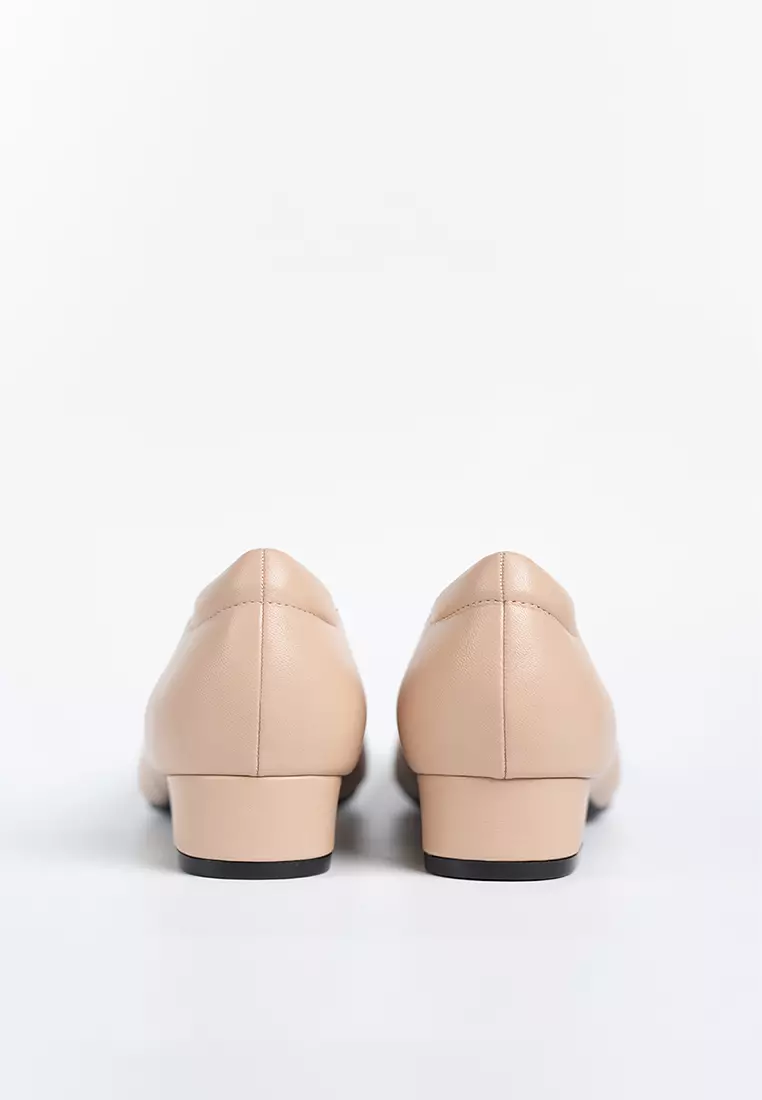 Bethany Pointed Mid Heel