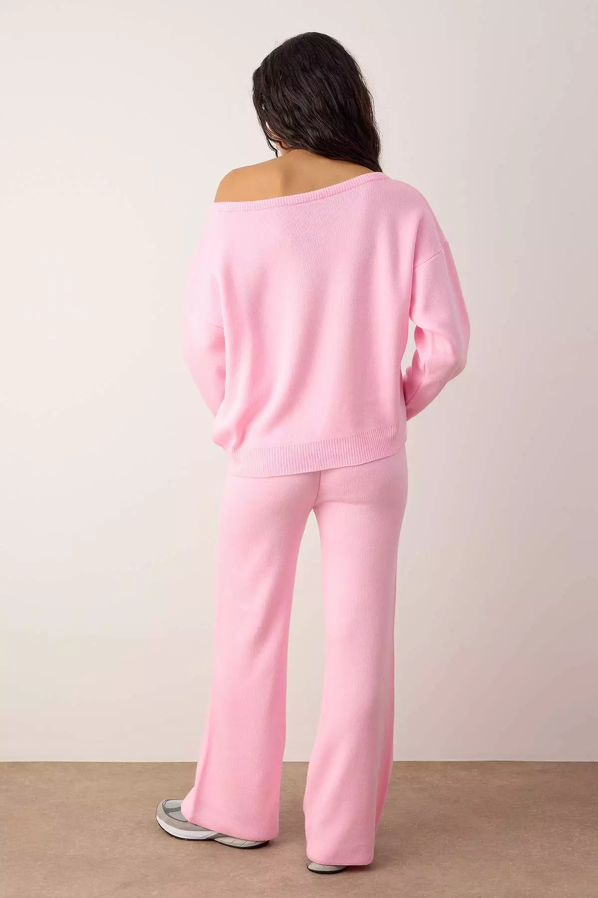 Pink Boat Neck Sweater-Pants Knit Top-Bottom Set Twoaw26Au00043