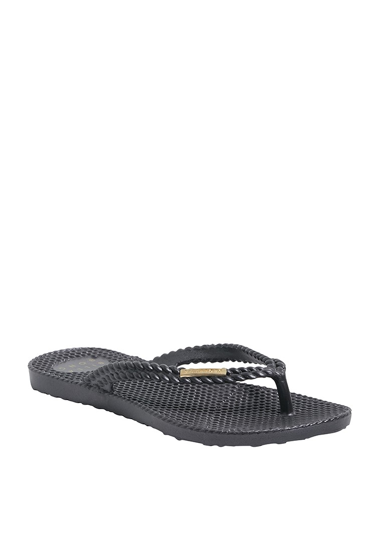 Kick Back Solid Thong Sandals