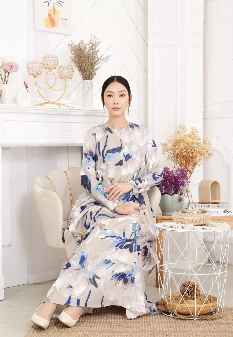 Felicia Printed Dress in Grey Blue