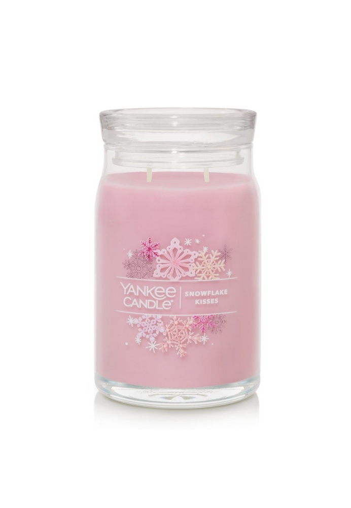 Buy Yankee Candle Snowflake Kisses Signature Large Jar Candle Online