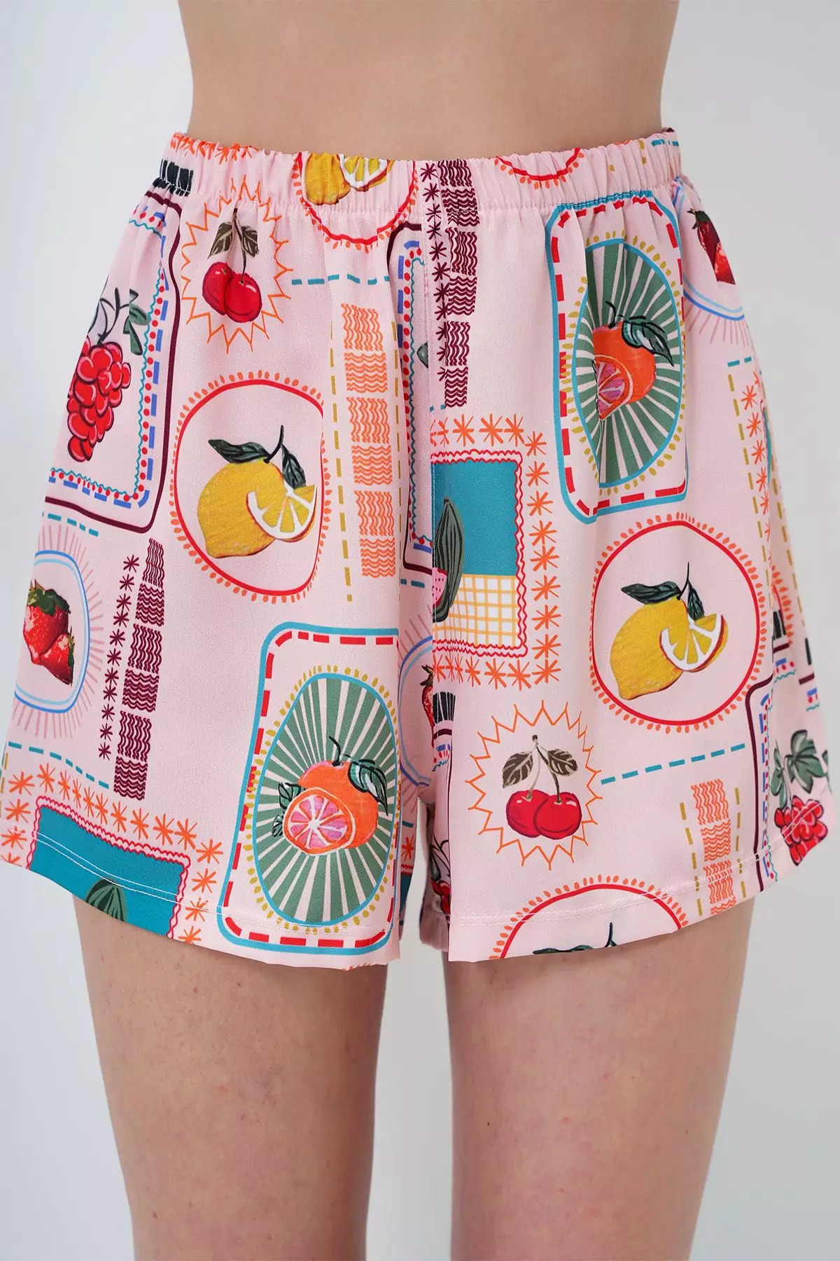 Women's Powder Patterned Front Buttoned Woven Shirt And Shorts Pajama Set Pjm-X13890