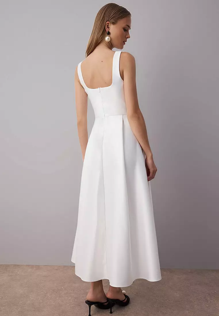 White A Line Satin Stylish Evening Dress