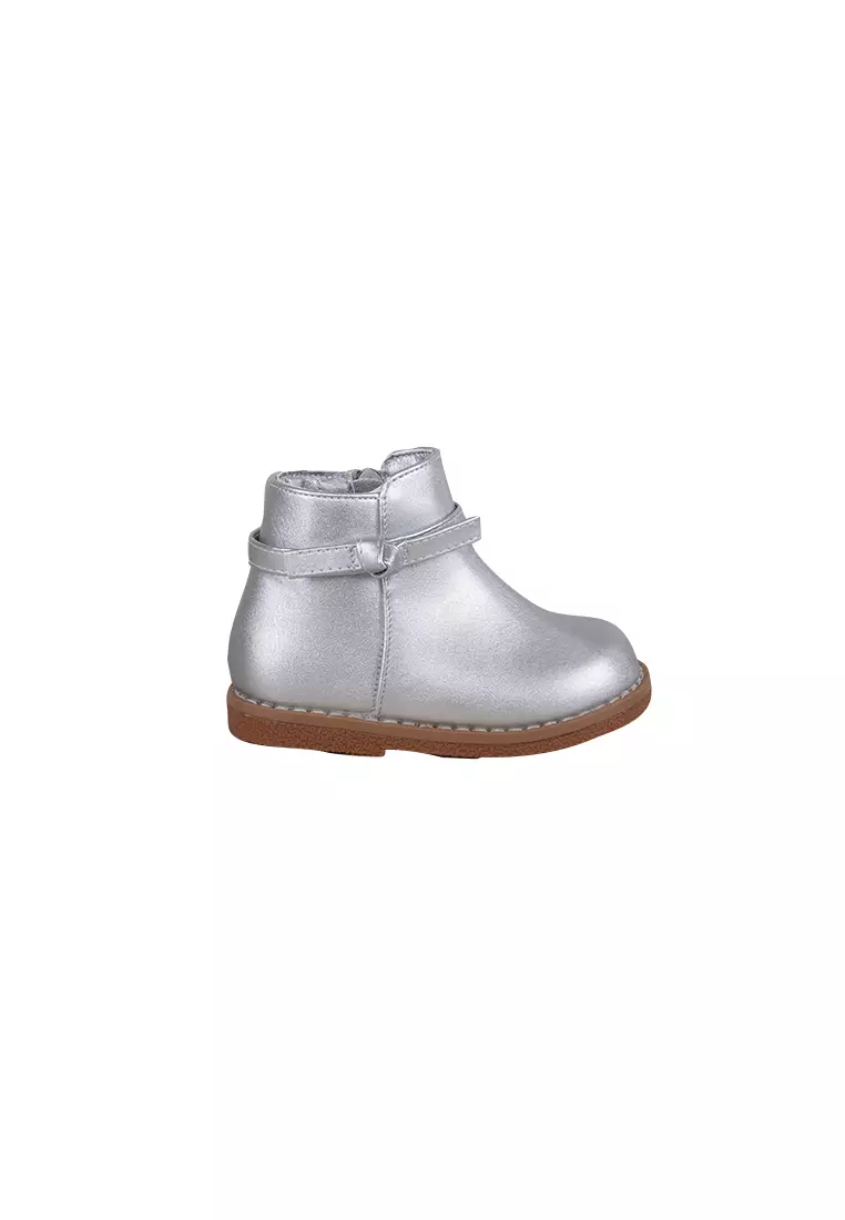 Little girls outlet silver boots