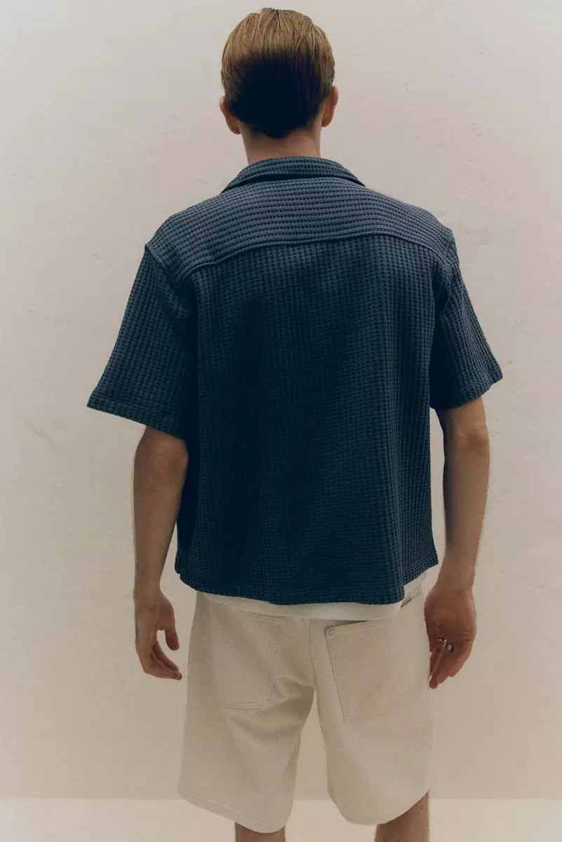 Loose Fit Waffled resort shirt