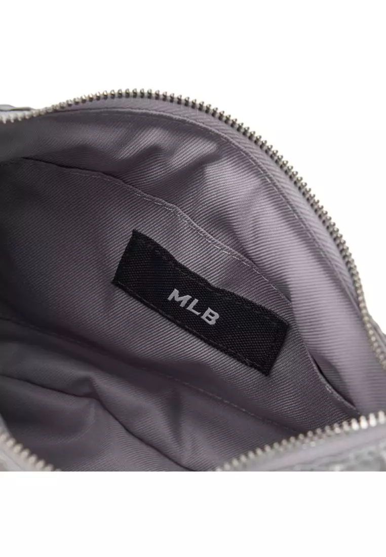 MLB BASIC LUXLEISURE NYLON HOBO BAG NEW YORK YANKEES 2025