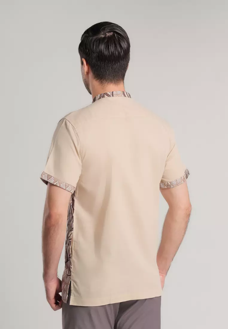 MOC - Kemeja Shanghai Lengan Pendek Javed - Beige