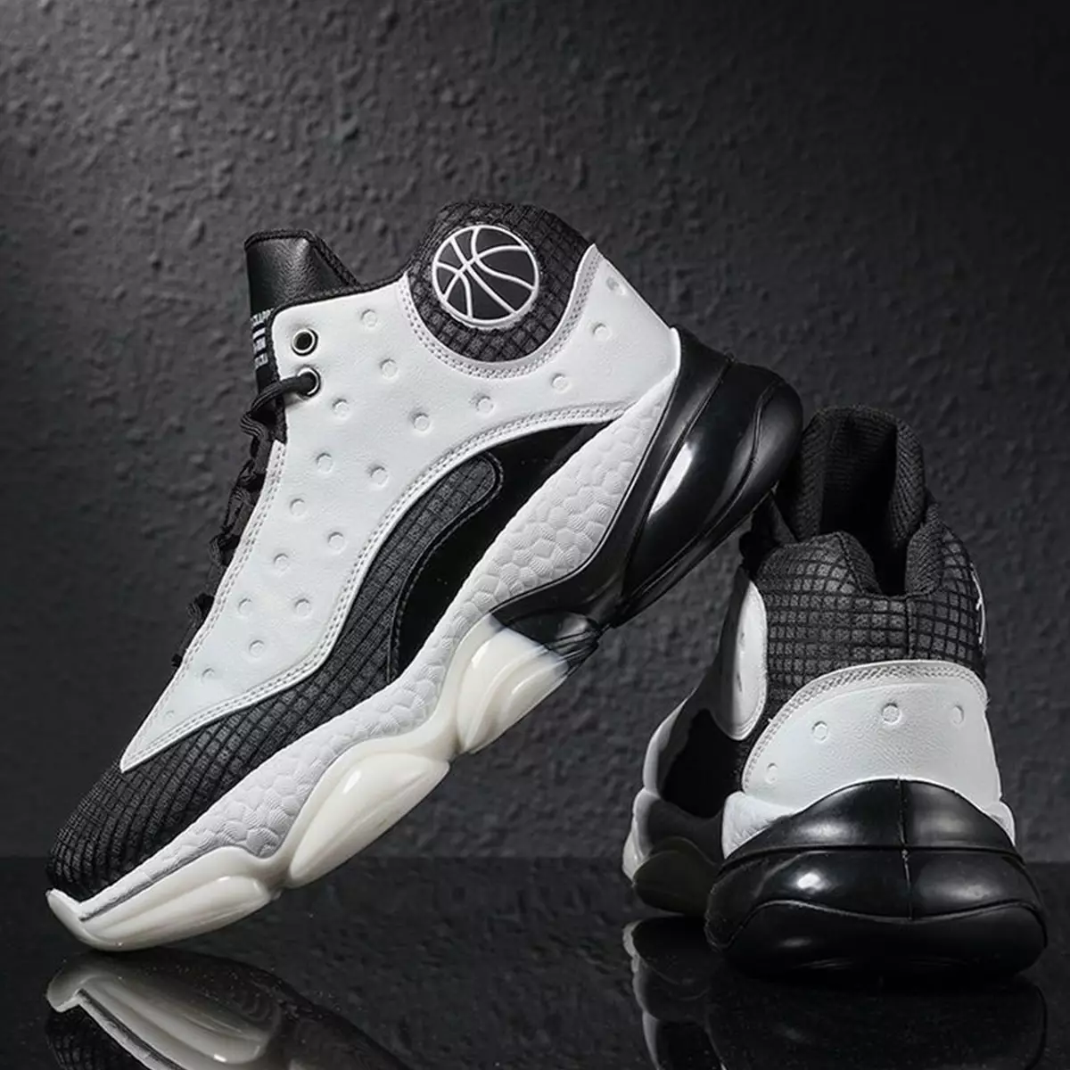 Sepatu Basket Fashionable Pria Sepatu Olahraga Sporty Cowok Q3837