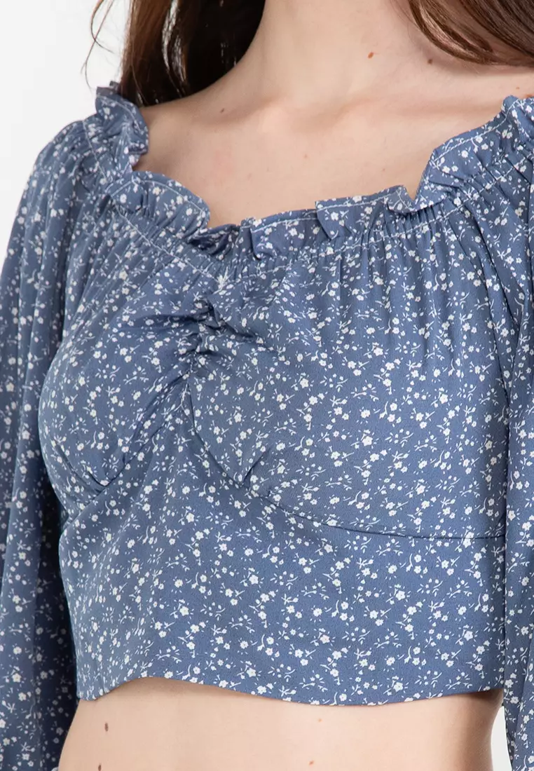 Vitoria's Crop Top Blouse