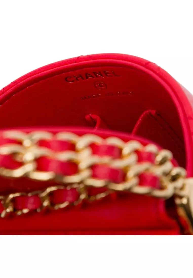 Pre-Loved Chanel Cc Quilted Lambskin Top Handle Round Vanity Case With Chain