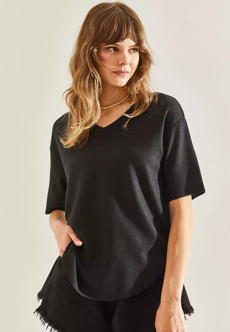 V-Neck Oval Cut Wrinkled Fabric Blouse
