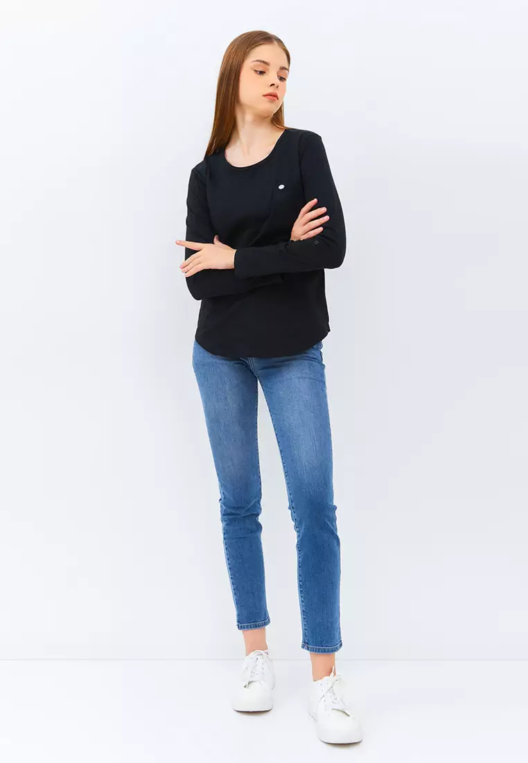 C2 Pipsie Black T-Shirt Wanita