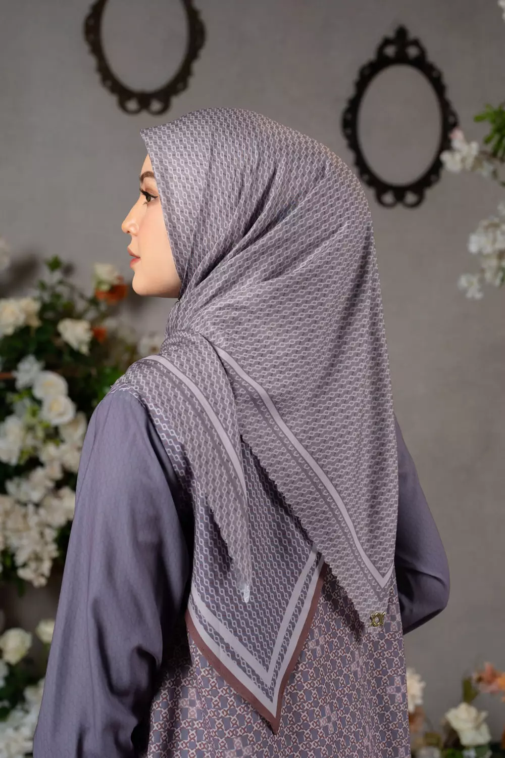 Klamby - Romely Scarf Saliwah Kelabu