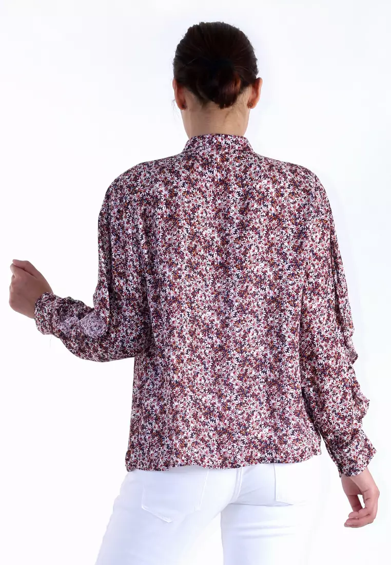 Flowery Chest Flare Blouse