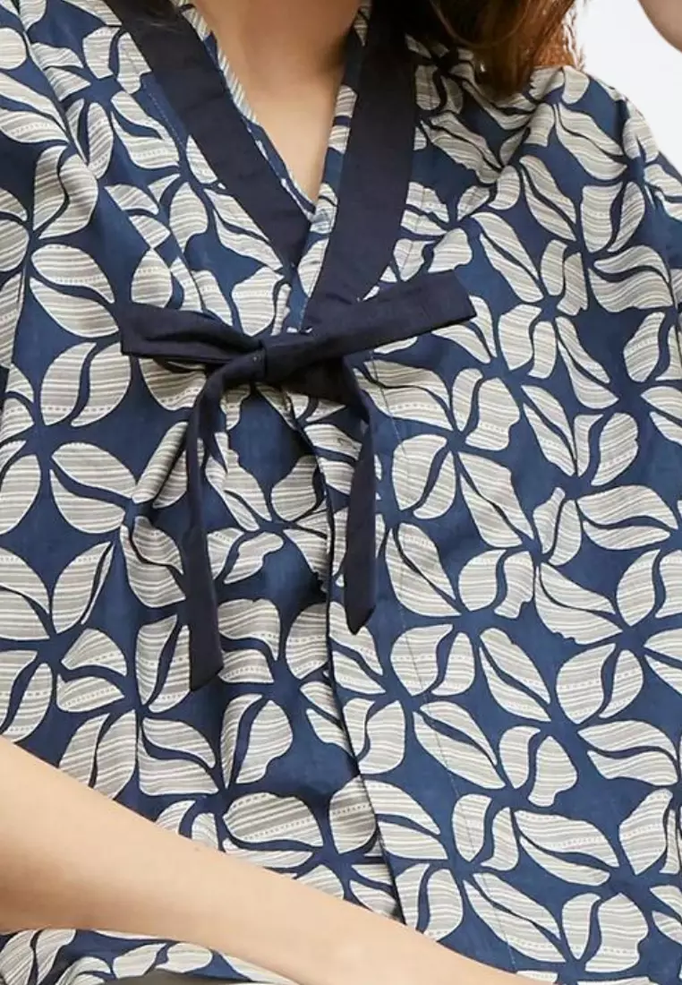 Blouse Batik Haruka Kawung Navy