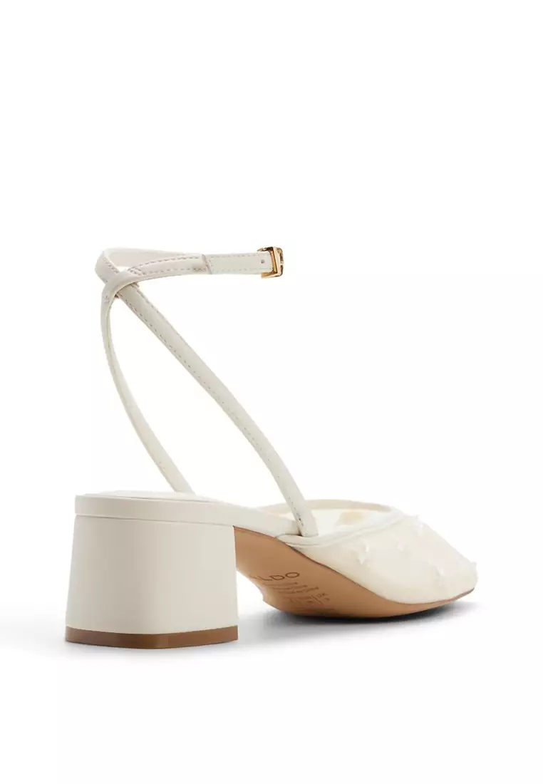 Eliaa Heels