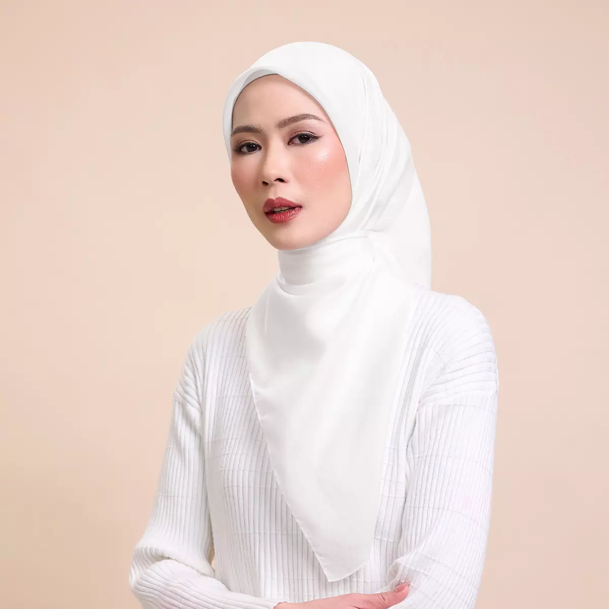 ZM Zaskia Mecca - Shera Snow Hijab Ultrafine Voal Shiny - Kerudung Segi Empat Wangi Premium