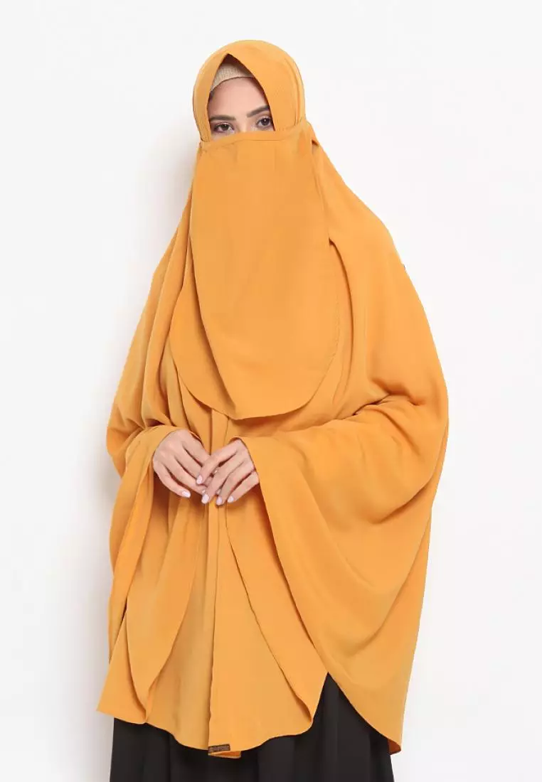 Queenza Zayidan French Khimar Hijab Jahida Button - Hazelnut