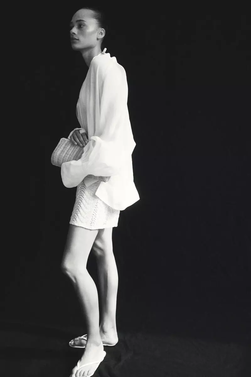 Knitted pull-on shorts