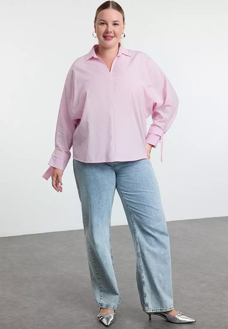 Plus Size Gathered Back Blouse