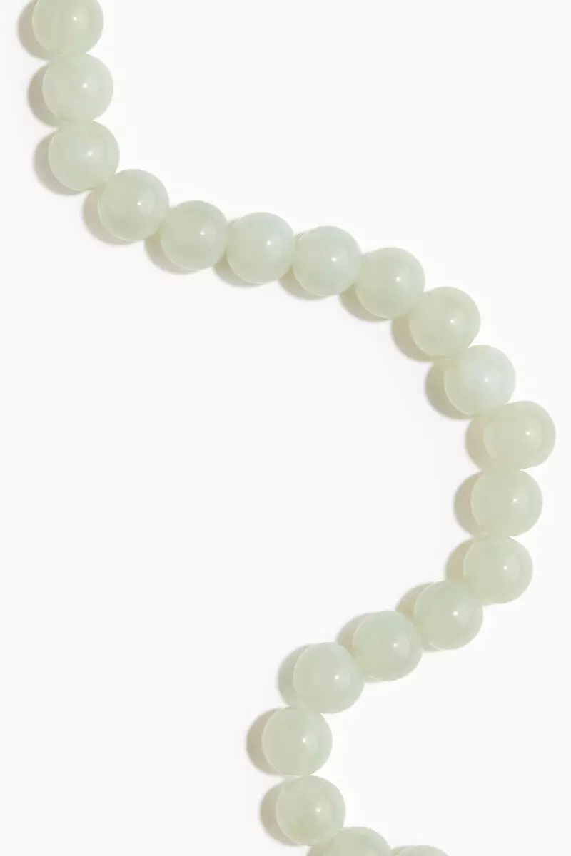 Beaded necklace
