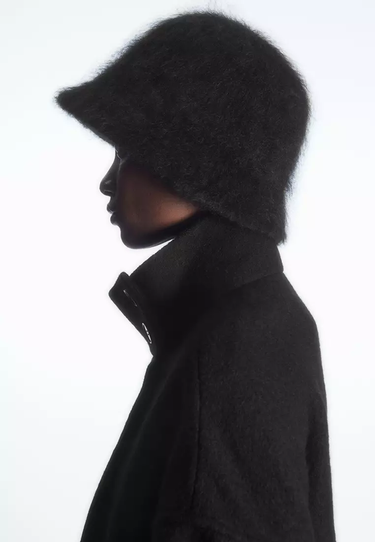 Bucket hat cos 2025