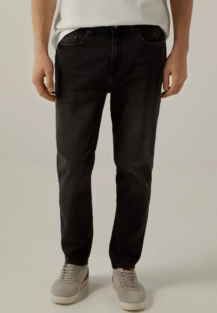 Buy Springfield Black Wash Slim Cropped Comfort Jeans 2024 Online