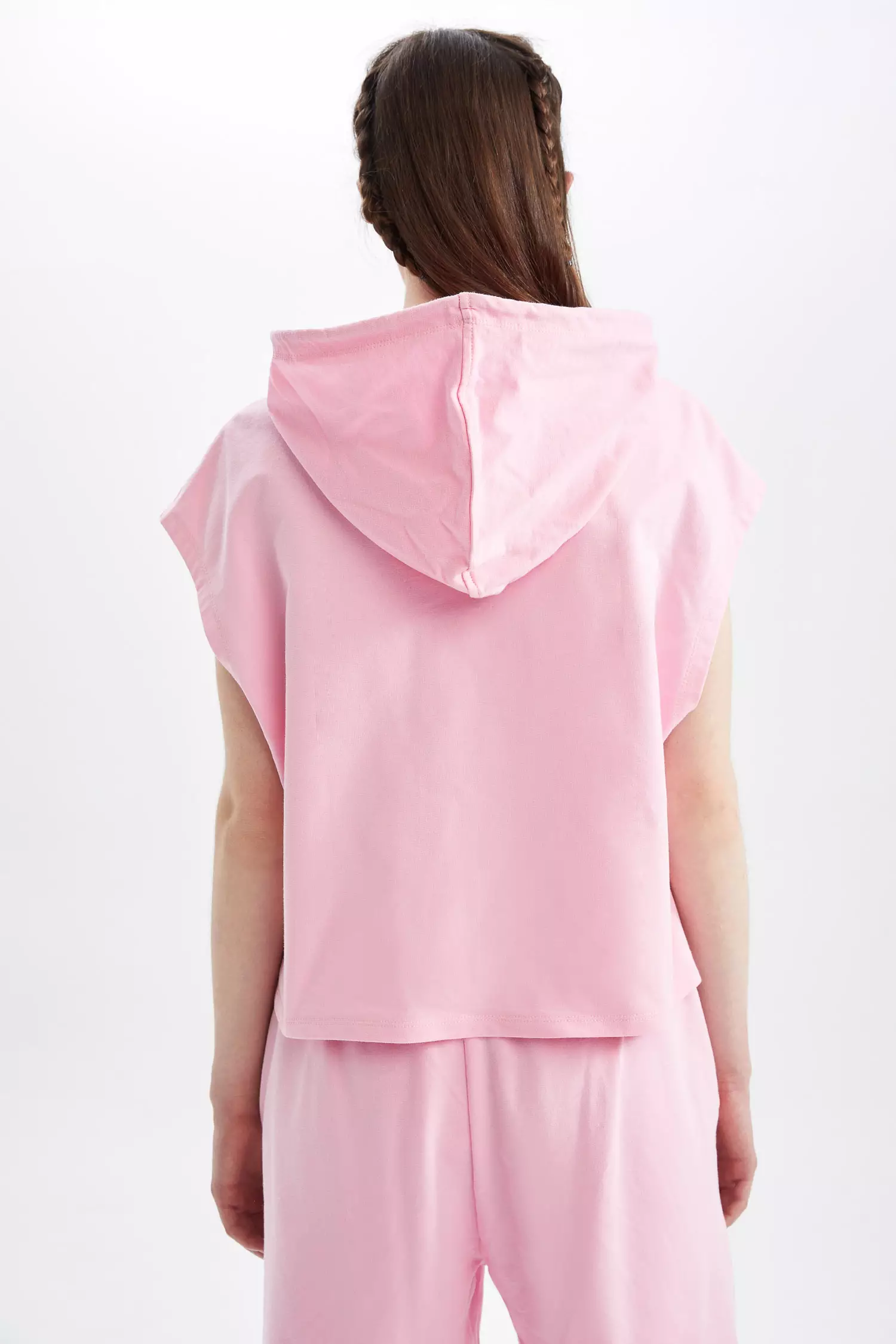 Buy DeFacto Regular Fit Sleeveless Kangaroo Pocket Cotton Hoodie Online