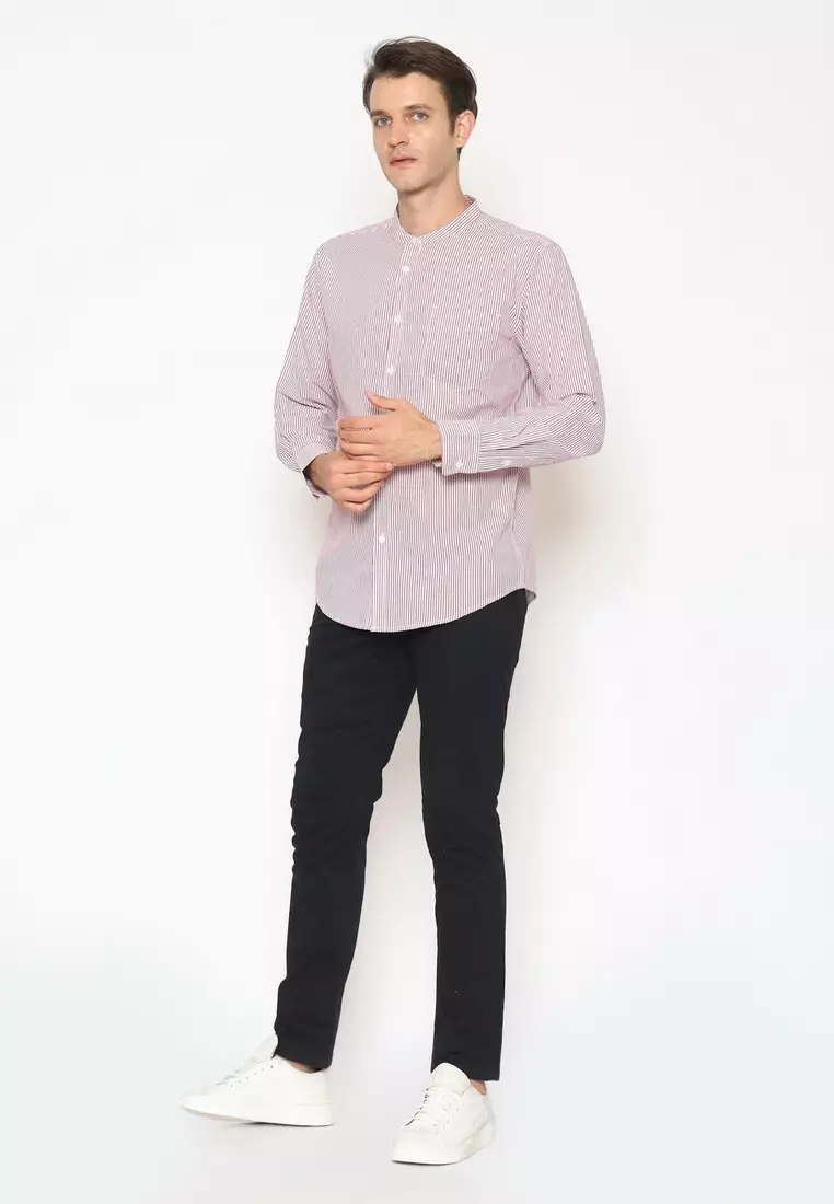 POLICE Kemeja Salur Koko Krah Shanghai Regular Fit Lengan Panjang Pria Putih Maroon