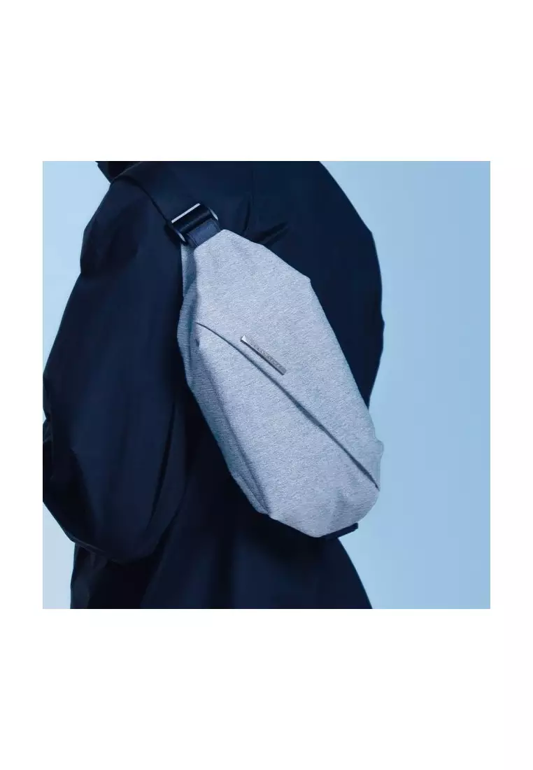 多重功能‧雙向隱藏儲存 R0 時尚胸包-雪地藍